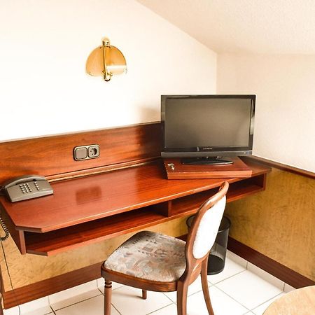 Hotel Bergwiesen - Zimmer Mit Balkon Oder Terasse Lohr nad Menem Zewnętrze zdjęcie