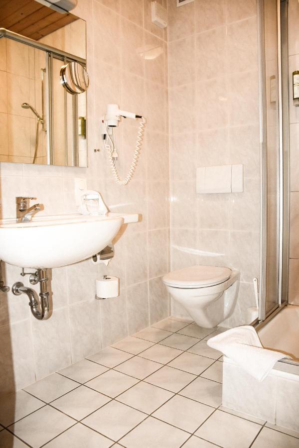 Hotel Bergwiesen - Zimmer Mit Balkon Oder Terasse Lohr nad Menem Zewnętrze zdjęcie